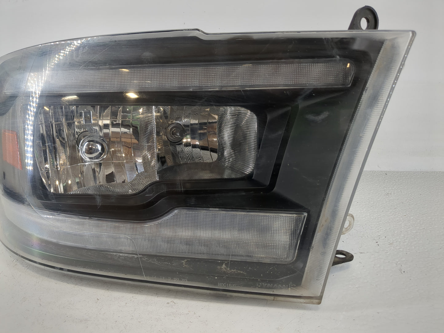 Dodge Ram 1500 Passenger Right Oem Head Light Headlight Lamp - Oemusedautoparts1.com