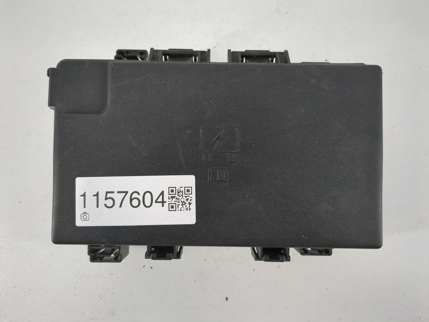 2016 Dodge Ram 1500 Fusebox Fuse Box Panel Relay Module P/N:P68258535AA Fits OEM Used Auto Parts - Oemusedautoparts1.com