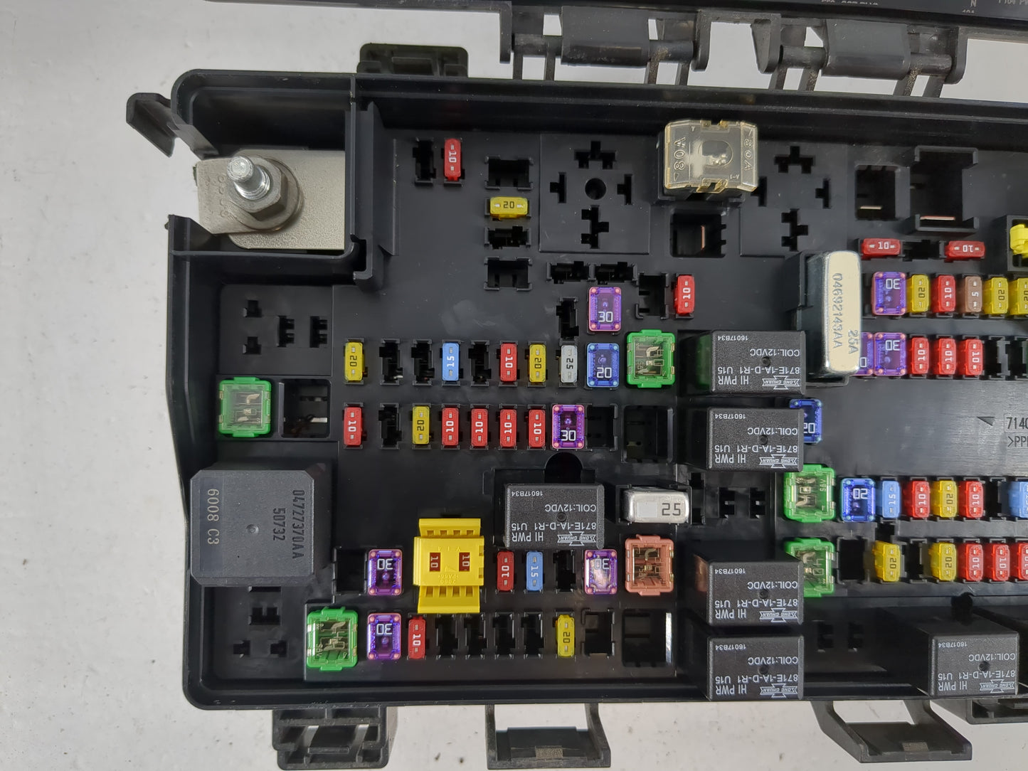 2016 Dodge Ram 1500 Fusebox Fuse Box Panel Relay Module P/N:P68258535AA Fits OEM Used Auto Parts - Oemusedautoparts1.com