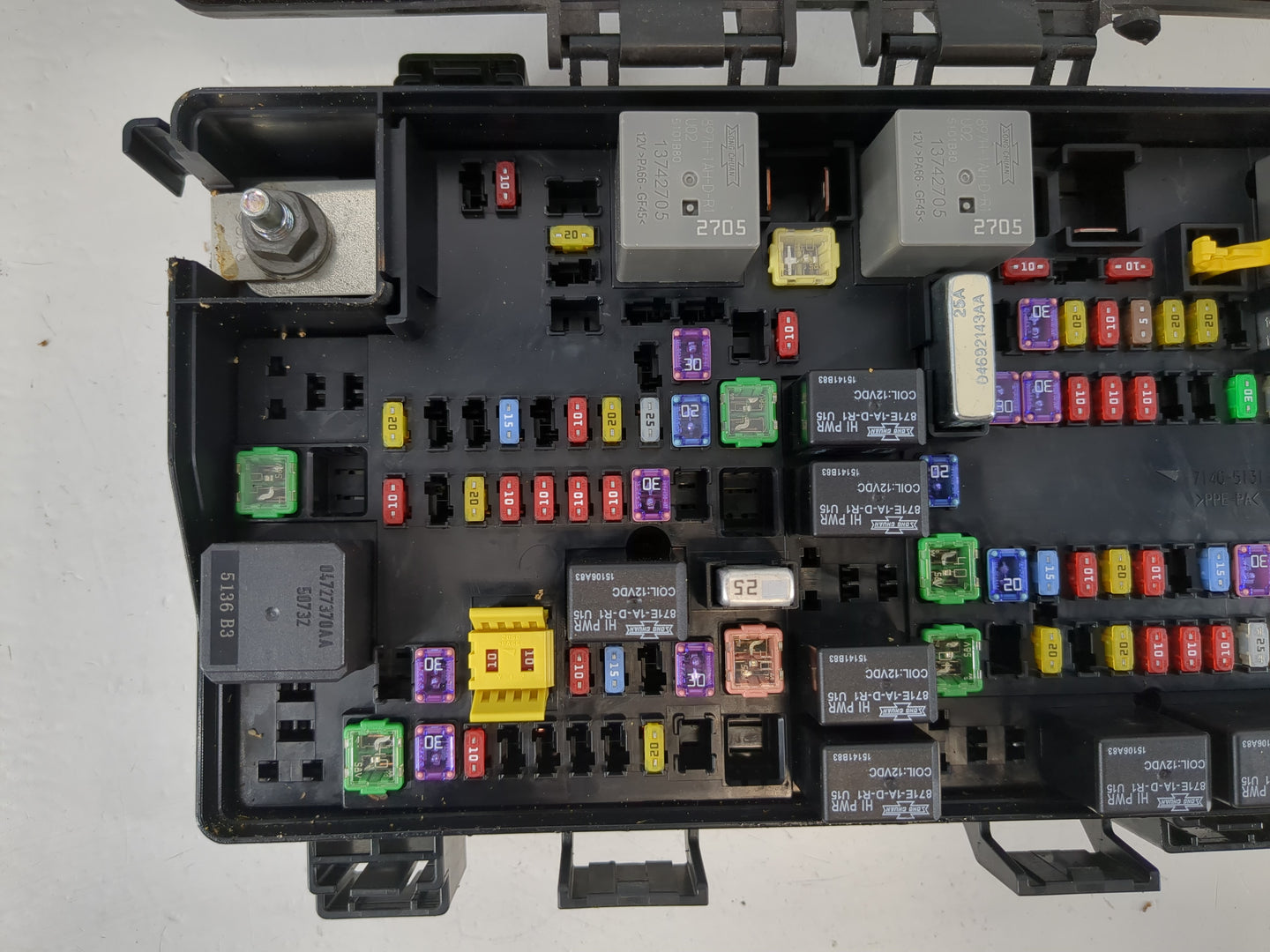 2016 Dodge Ram 1500 Fusebox Fuse Box Panel Relay Module P/N:P68258527AA Fits OEM Used Auto Parts - Oemusedautoparts1.com