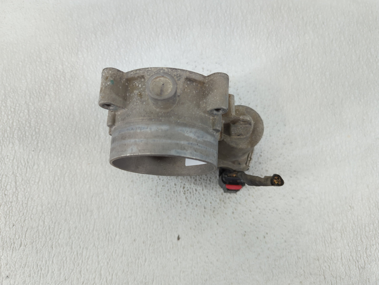 2016 Dodge Ram 1500 Throttle Body P/N:53034251AB Fits Fits 2012 2013 2014 2015 2017 2018 2019 2020 2021 2022 OEM Used Auto P