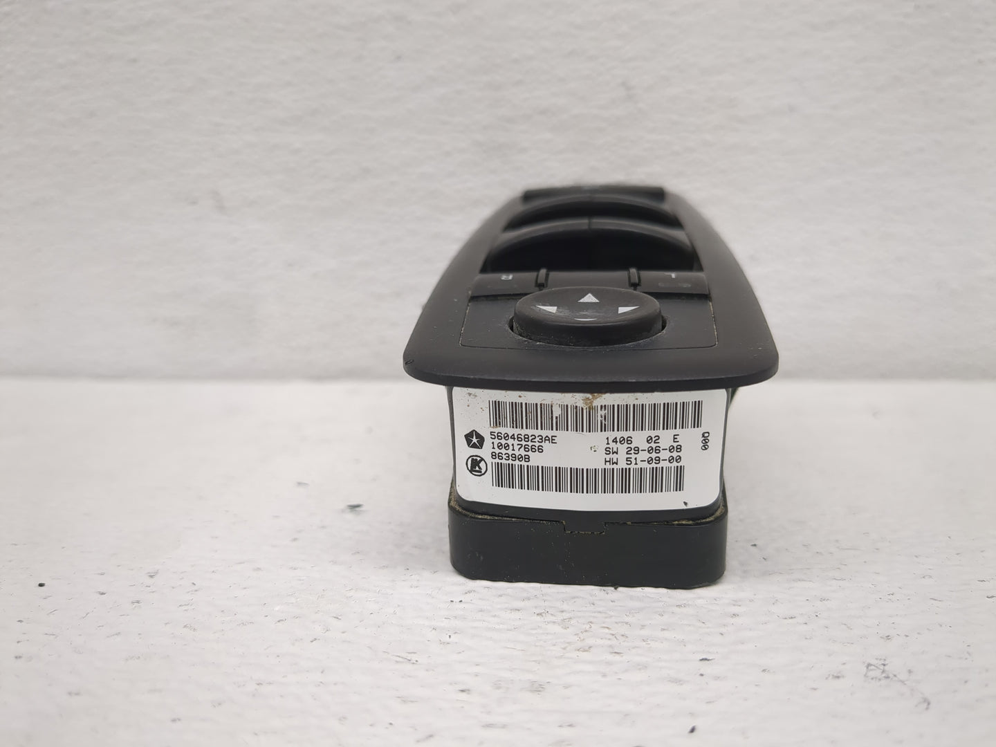 2016 Dodge Ram 1500 Master Power Window Switch Replacement Driver Side Left P/N:10017666 Fits OEM Used Auto Parts - Oemuseda