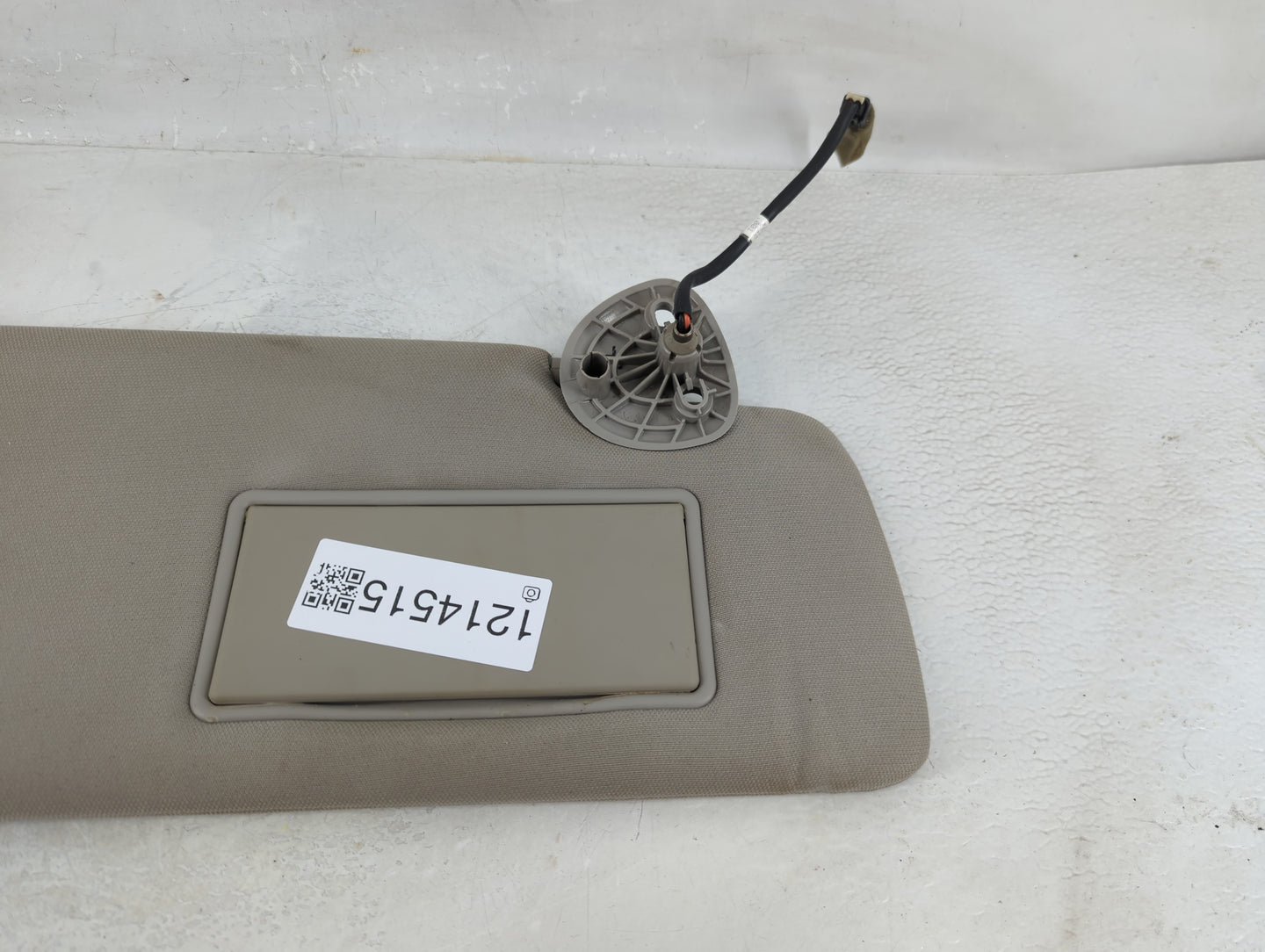 2016 Dodge Ram 1500 Sun Visor Shade Replacement Passenger Right Mirror Fits Fits 2015 2017 2018 2019 2020 OEM Used Auto Part