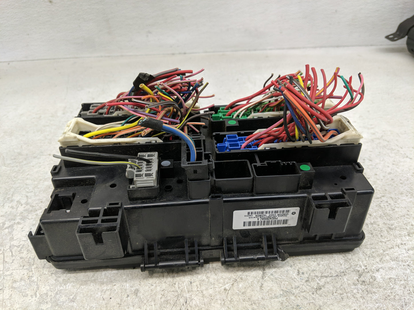 2016 Dodge Ram 1500 Fusebox Fuse Box Panel Relay Module P/N:7140-1980-30 Fits OEM Used Auto Parts - Oemusedautoparts1.com