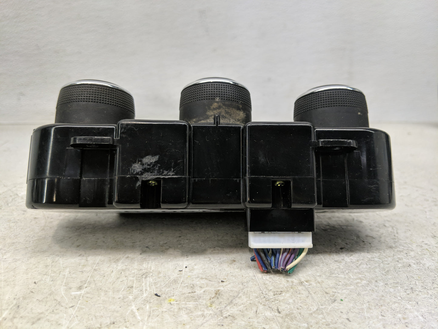 2016 Dodge Ram 1500 Climate Control Module Temperature AC/Heater Replacement P/N:P68268190AA Fits OEM Used Auto Parts - Oemu