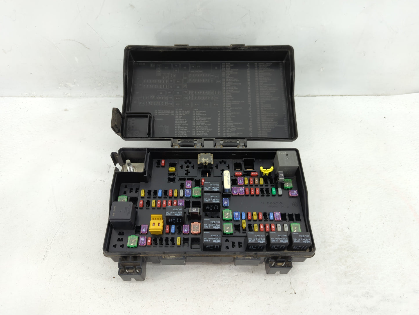 2016 Dodge Ram 1500 Fusebox Fuse Box Panel Relay Module P/N:7140-1980-30 Fits OEM Used Auto Parts - Oemusedautoparts1.com