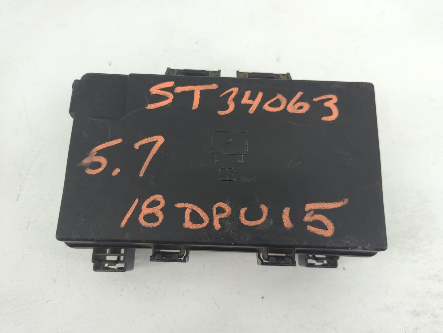 2016 Dodge Ram 1500 Fusebox Fuse Box Panel Relay Module P/N:7140-1980-30 Fits OEM Used Auto Parts - Oemusedautoparts1.com