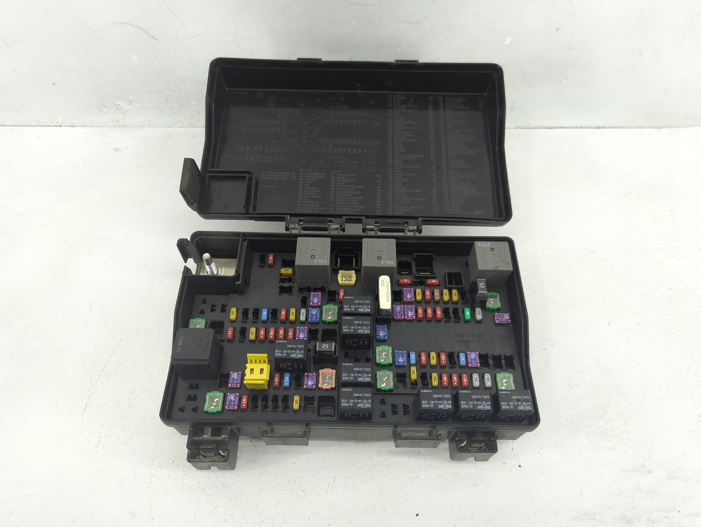 2016 Dodge Ram 1500 Fusebox Fuse Box Panel Relay Module P/N:7140-1980-30 Fits OEM Used Auto Parts - Oemusedautoparts1.com