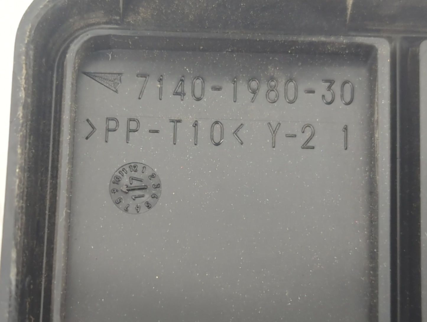 2016 Dodge Ram 1500 Fusebox Fuse Box Panel Relay Module P/N:7140-1980-30 Fits OEM Used Auto Parts - Oemusedautoparts1.com