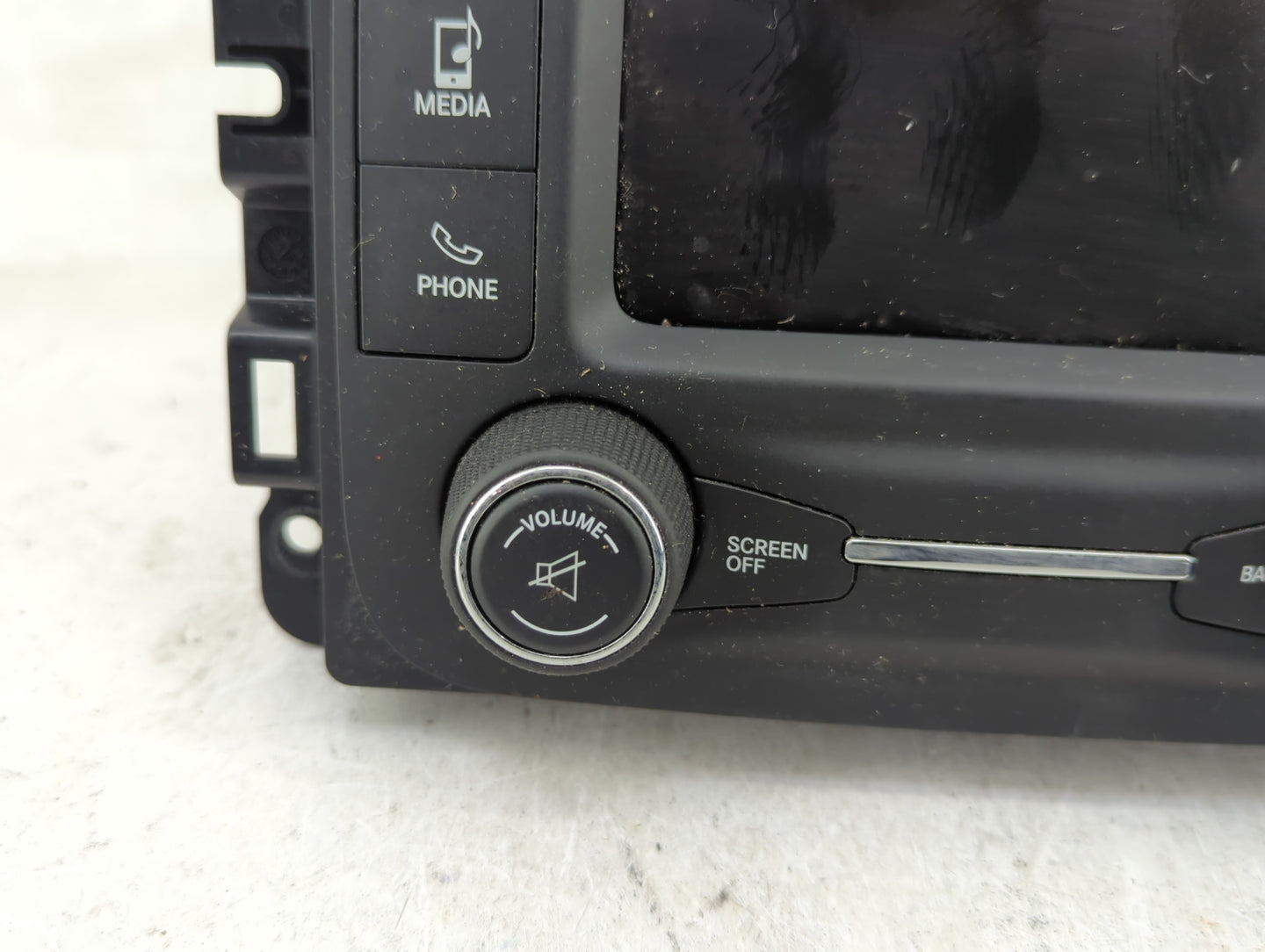 2016 Dodge Ram 1500 Radio AM FM Cd Player Receiver Replacement P/N:P68271365AD Fits OEM Used Auto Parts - Oemusedautoparts1.