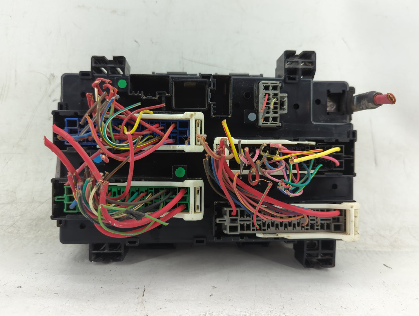 2016 Dodge Ram 1500 Fusebox Fuse Box Panel Relay Module Fits OEM Used Auto Parts - Oemusedautoparts1.com