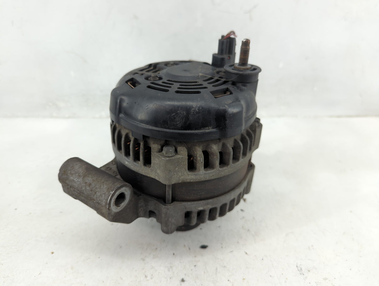 2016 Dodge Ram 1500 Alternator Replacement Generator Charging Assembly Engine OEM P/N:04801779AI Fits OEM Used Auto Parts - 