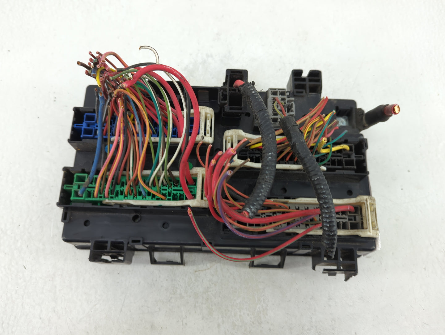 2016 Dodge Ram 1500 Fusebox Fuse Box Panel Relay Module P/N:68322373 Fits OEM Used Auto Parts - Oemusedautoparts1.com