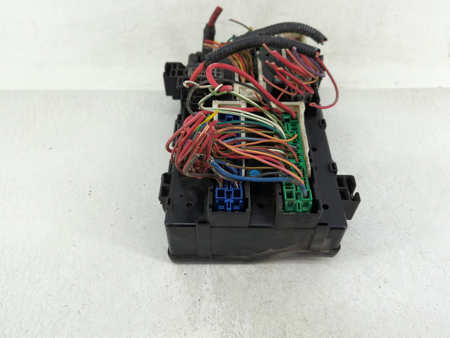 2016 Dodge Ram 1500 Fusebox Fuse Box Panel Relay Module P/N:68322373 Fits OEM Used Auto Parts - Oemusedautoparts1.com