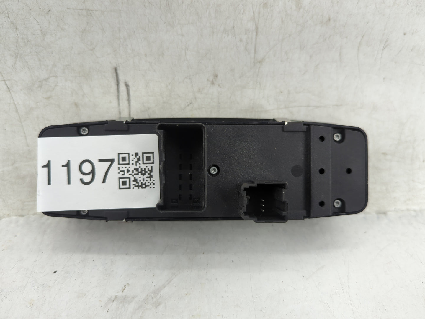 2016 Dodge Ram 1500 Master Power Window Switch Replacement Driver Side Left P/N:68148893AB Fits OEM Used Auto Parts - Oemuse