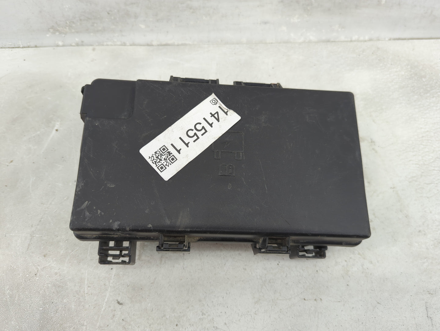 2016 Dodge Ram 1500 Fusebox Fuse Box Panel Relay Module P/N:P68258527AA Fits OEM Used Auto Parts - Oemusedautoparts1.com