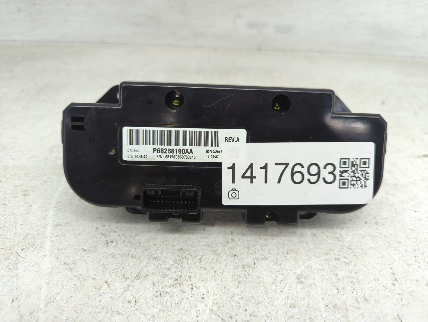 2016 Dodge Ram 1500 Climate Control Module Temperature AC/Heater Replacement P/N:P68268190AA Fits OEM Used Auto Parts - Oemu