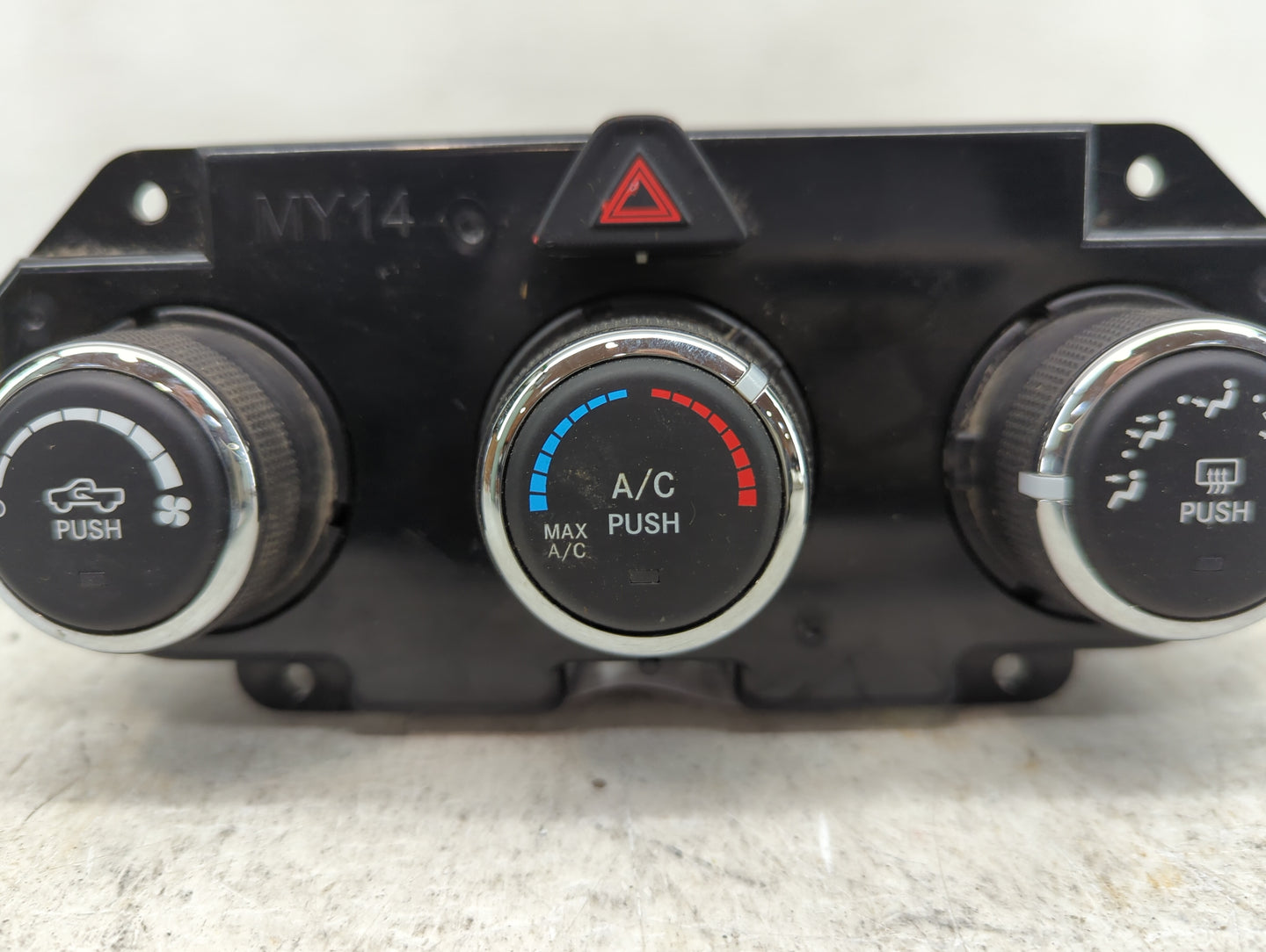 2016 Dodge Ram 1500 Climate Control Module Temperature AC/Heater Replacement P/N:68268190AA Fits OEM Used Auto Parts - Oemus