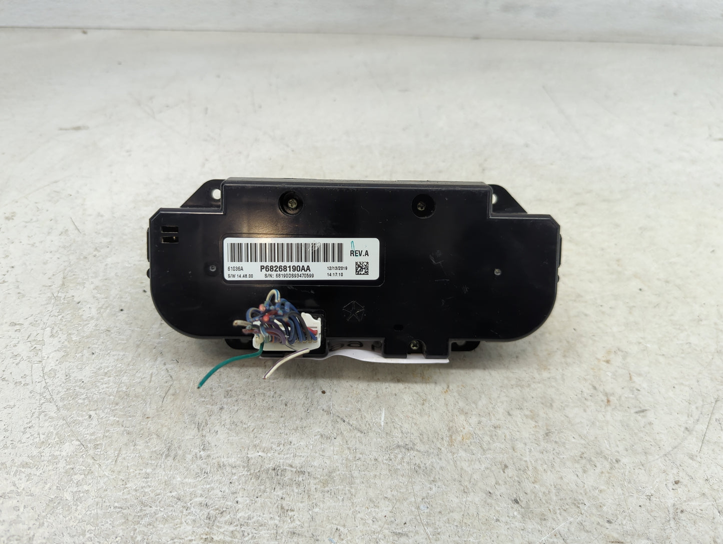 2016 Dodge Ram 1500 Climate Control Module Temperature AC/Heater Replacement P/N:68268190AA Fits OEM Used Auto Parts - Oemus