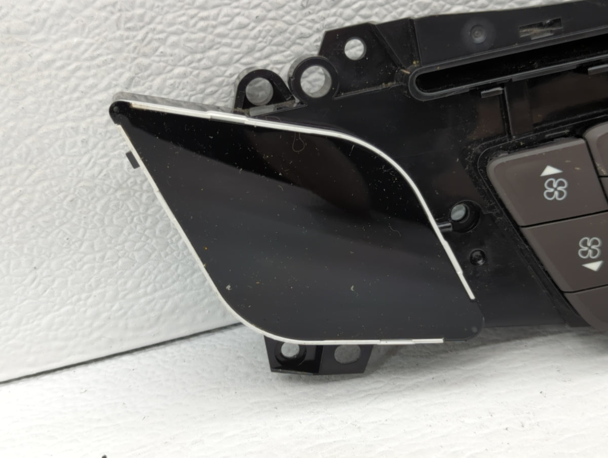 2016 Dodge Ram 1500 Climate Control Module Temperature AC/Heater Replacement P/N:2667 9455 Fits Fits 2014 2015 OEM Used Auto