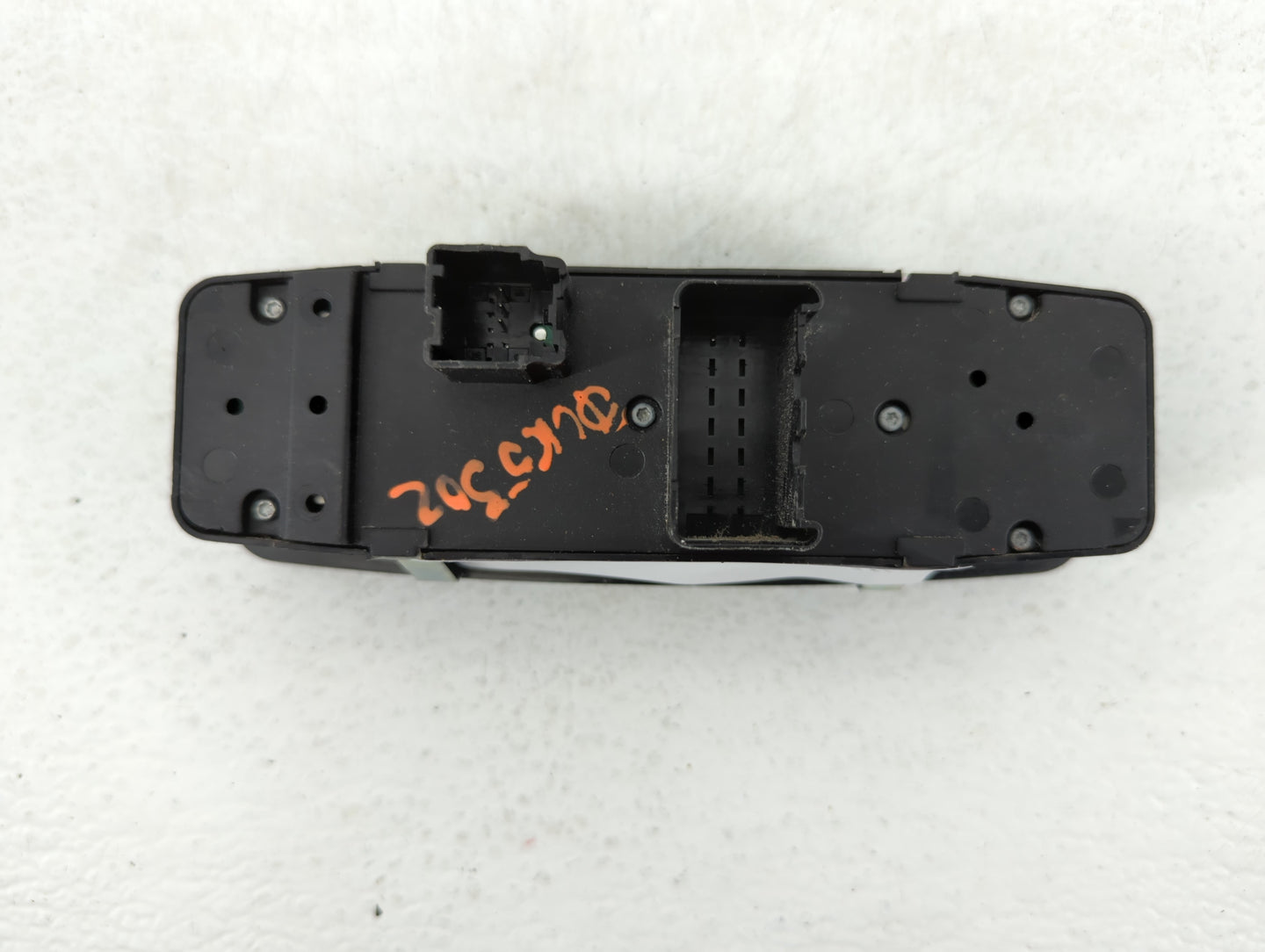 2016 Dodge Ram 1500 Master Power Window Switch Replacement Driver Side Left P/N:68148893AA Fits OEM Used Auto Parts - Oemuse