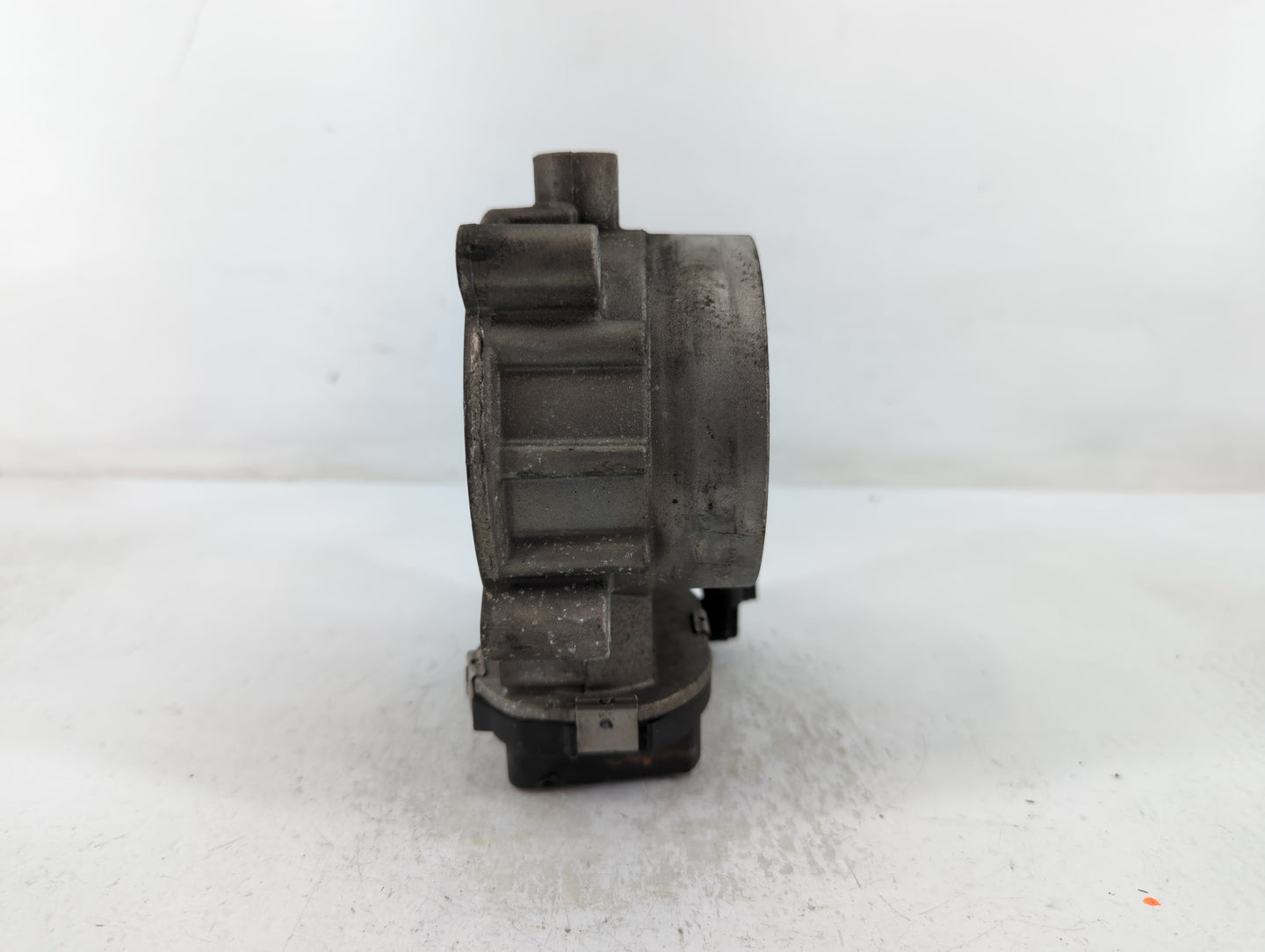 2016 Dodge Ram 1500 Throttle Body P/N:53034251AB Fits Fits 2012 2013 2014 2015 2017 2018 2019 2020 2021 2022 OEM Used Auto P