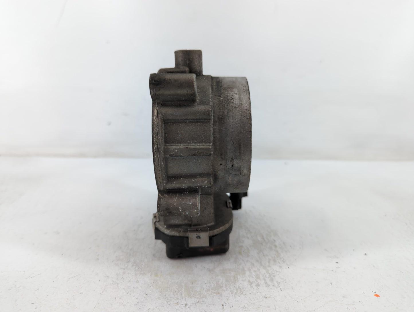 2016 Dodge Ram 1500 Throttle Body P/N:53034251AB Fits Fits 2012 2013 2014 2015 2017 2018 2019 2020 2021 2022 OEM Used Auto P