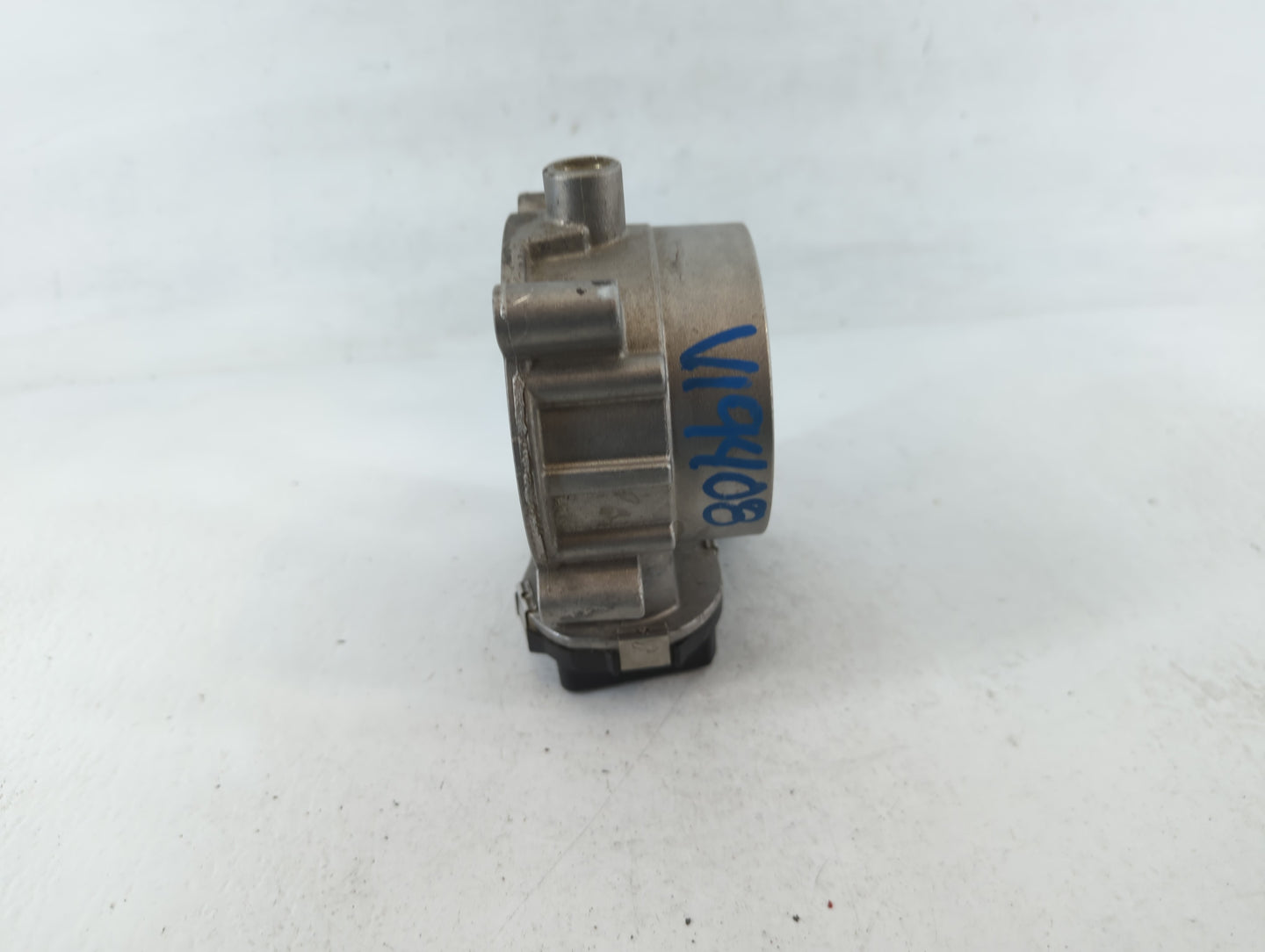 2016 Dodge Ram 1500 Throttle Body P/N:53034251AB Fits Fits 2012 2013 2014 2015 2017 2018 2019 2020 2021 2022 OEM Used Auto P