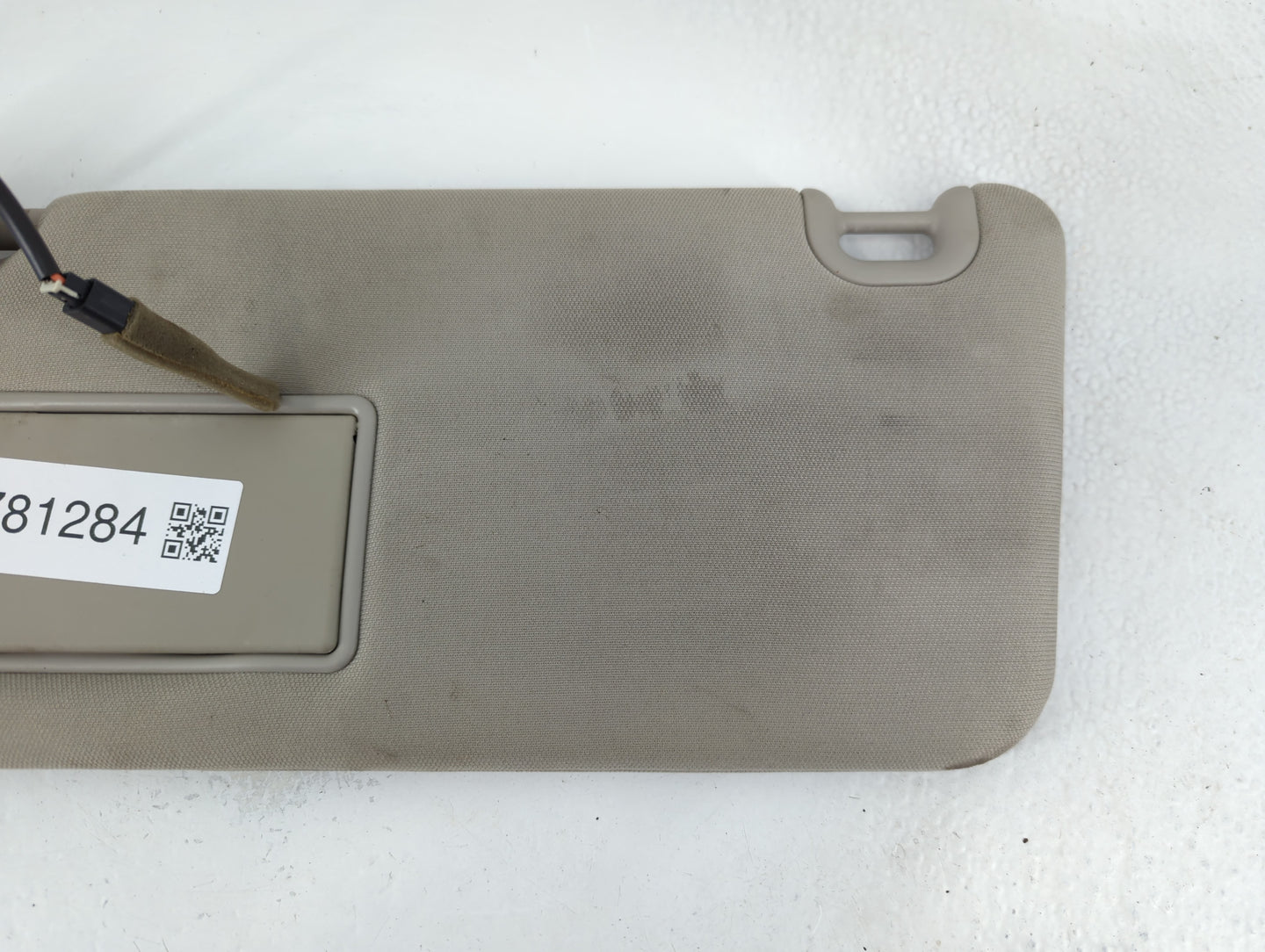 2016 Dodge Ram 1500 Sun Visor Shade Replacement Driver Left Mirror Fits Fits 2015 2017 2018 2019 2020 OEM Used Auto Parts - 