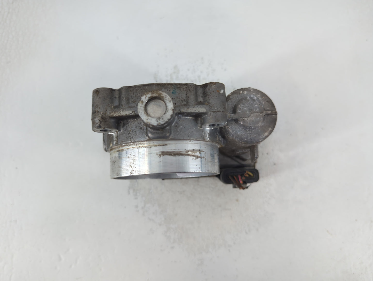 2016 Dodge Ram 1500 Throttle Body P/N:05184349AC Fits Fits 2011 2012 2013 2014 2015 2017 2018 2019 2020 2021 2022 OEM Used A