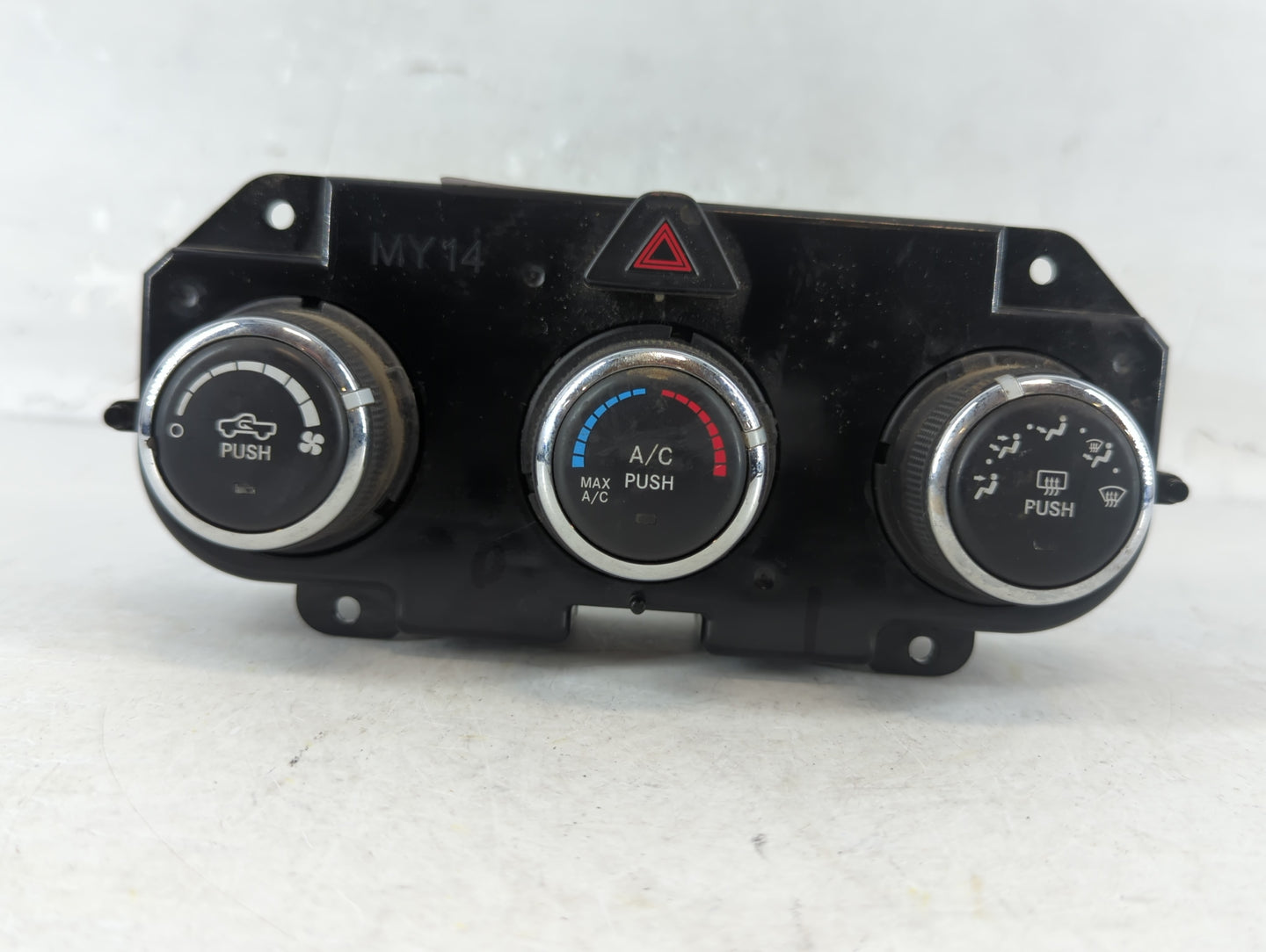 2016 Dodge Ram 1500 Climate Control Module Temperature AC/Heater Replacement P/N:P68268190AA Fits OEM Used Auto Parts - Oemu