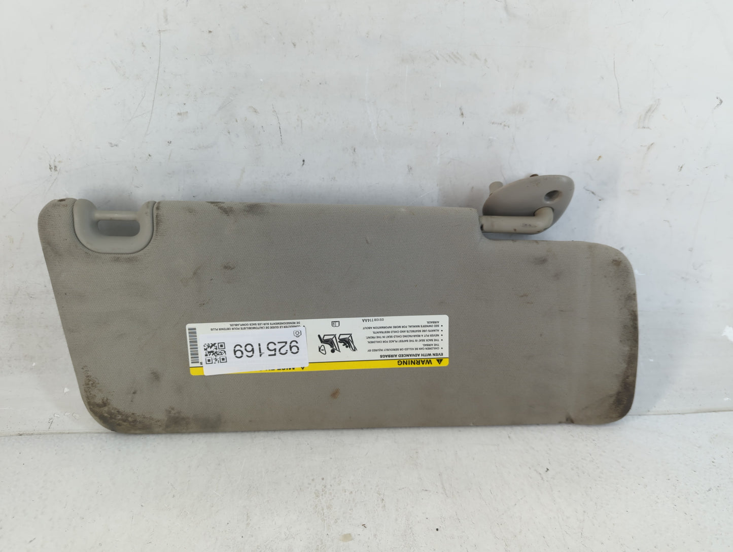 2016 Dodge Ram 1500 Sun Visor Shade Replacement Driver Left Mirror Fits Fits 2013 2014 2015 2017 2018 2019 2020 2021 2022 OE