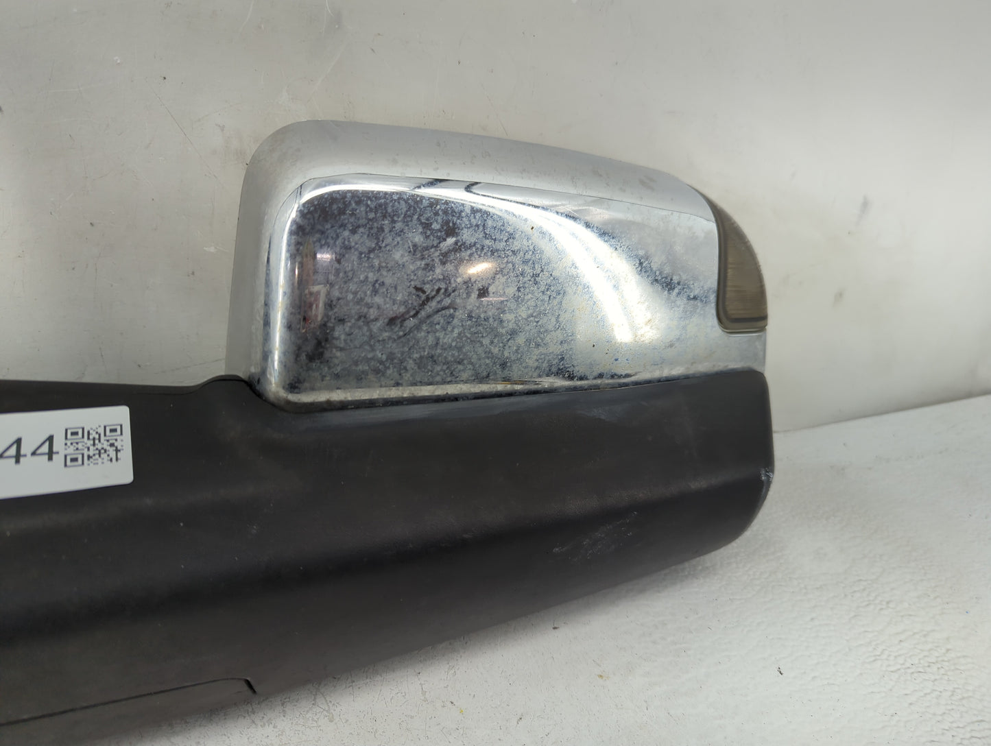 2016 Dodge Ram 2500 Driver Side View Mirror - Left Door Mirror OEM Used - Oemusedautoparts1.com