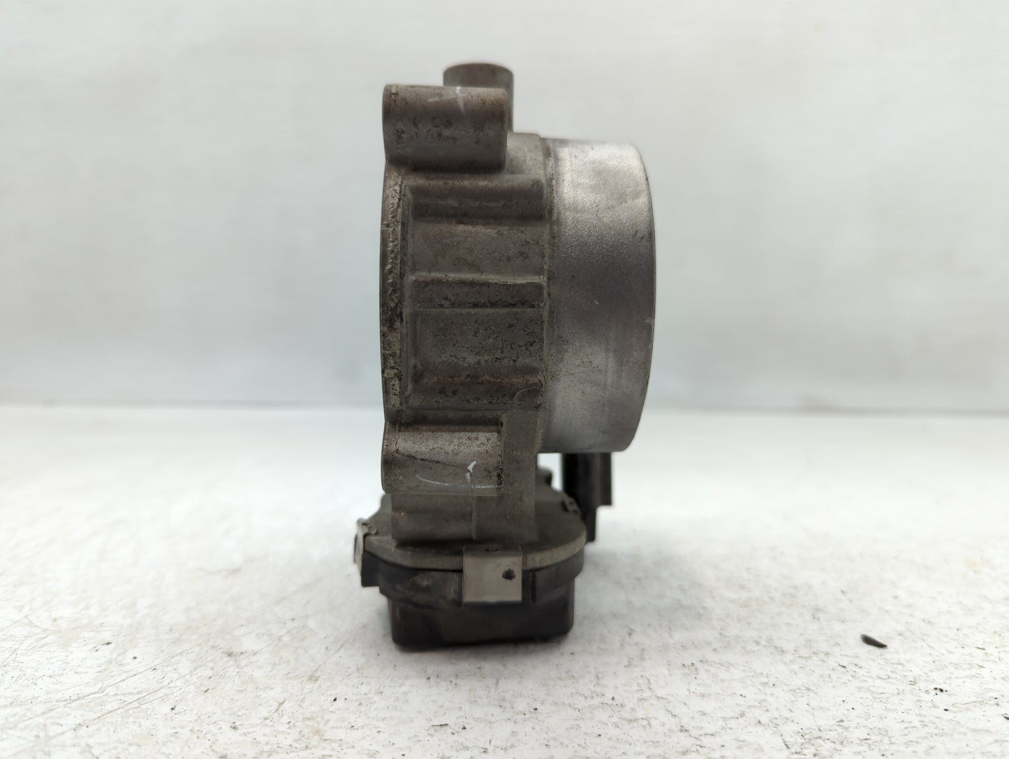 2016 Dodge Ram 2500 Throttle Body P/N:530 34251 AB Fits Fits 2012 2013 2014 2015 2017 2018 2019 2020 2021 2022 OEM Used Auto