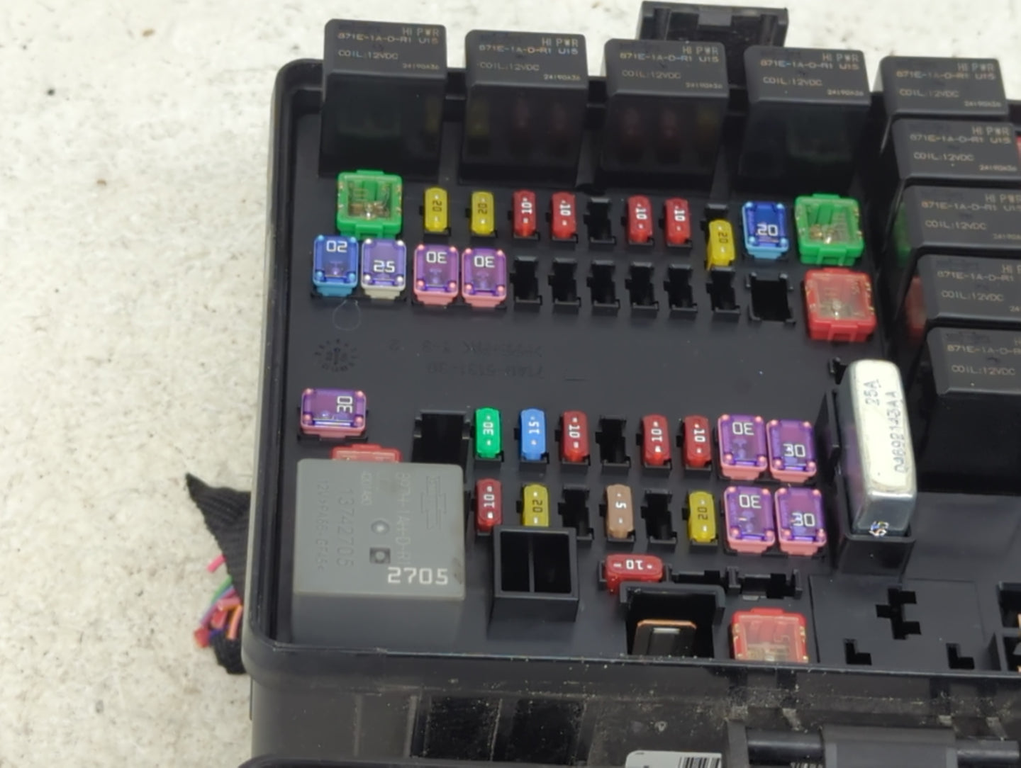 2016 Dodge Ram 3500 Fusebox Fuse Box Panel Relay Module P/N:68614583AB 16238CF25133U Fits OEM Used Auto Parts - Oemusedautop