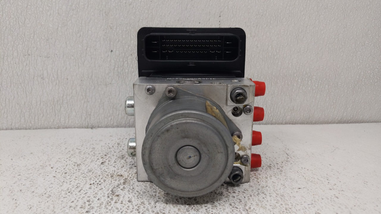 2016-2017 Fiat 500 ABS Pump Control Module Replacement P/N:52029708 Fits Fits 2016 2017 OEM Used Auto Parts - Oemusedautopar