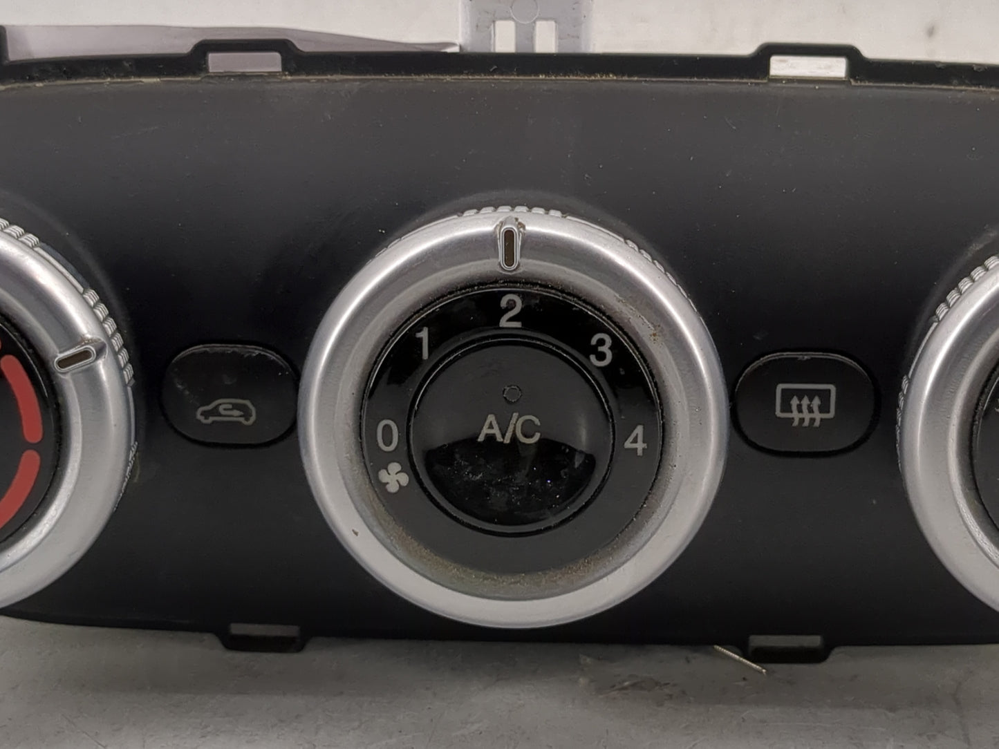 2012-2017 Fiat 500 Climate Control Module Temperature AC/Heater Replacement Fits Fits 2012 2013 2014 2015 2016 2017 OEM Used