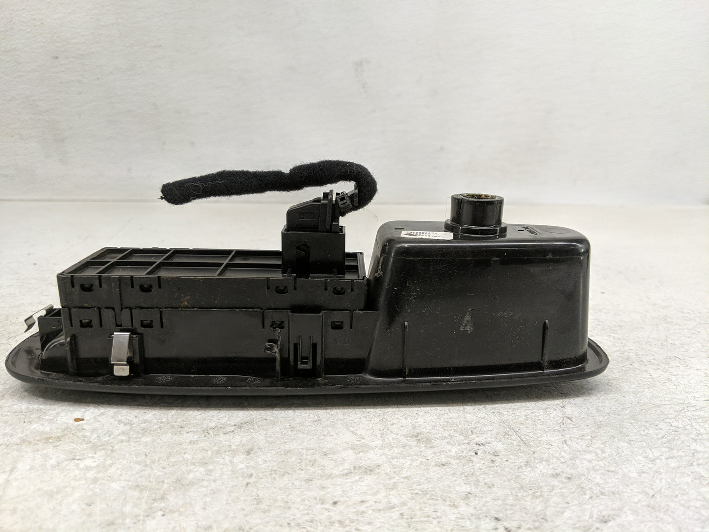 2016 Fiat 500 Master Power Window Switch Replacement Driver Side Left Fits OEM Used Auto Parts - Oemusedautoparts1.com