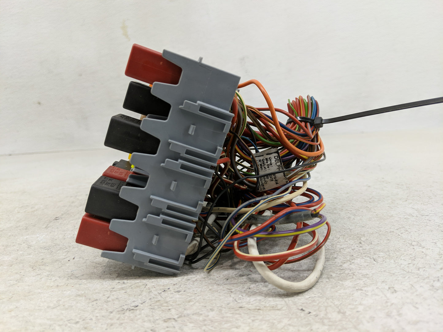 2016 Fiat 500 Fusebox Fuse Box Panel Relay Module Fits OEM Used Auto Parts - Oemusedautoparts1.com