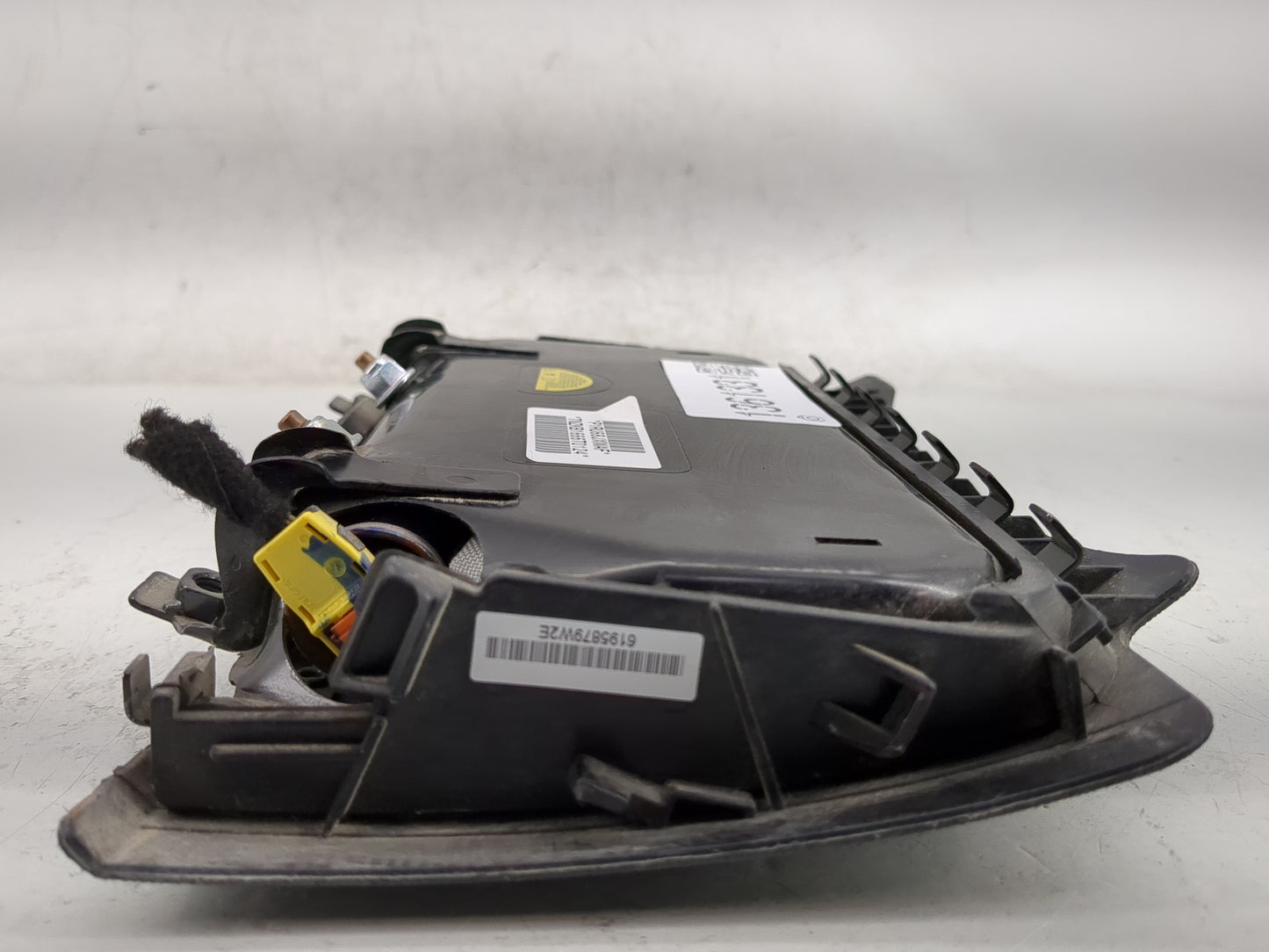 2012-2017 Fiat 500 Air Bag Driver Left Knee OEM P/N:6195879W2E Fits Fits 2012 2013 2014 2015 2016 2017 OEM Used Auto Parts -