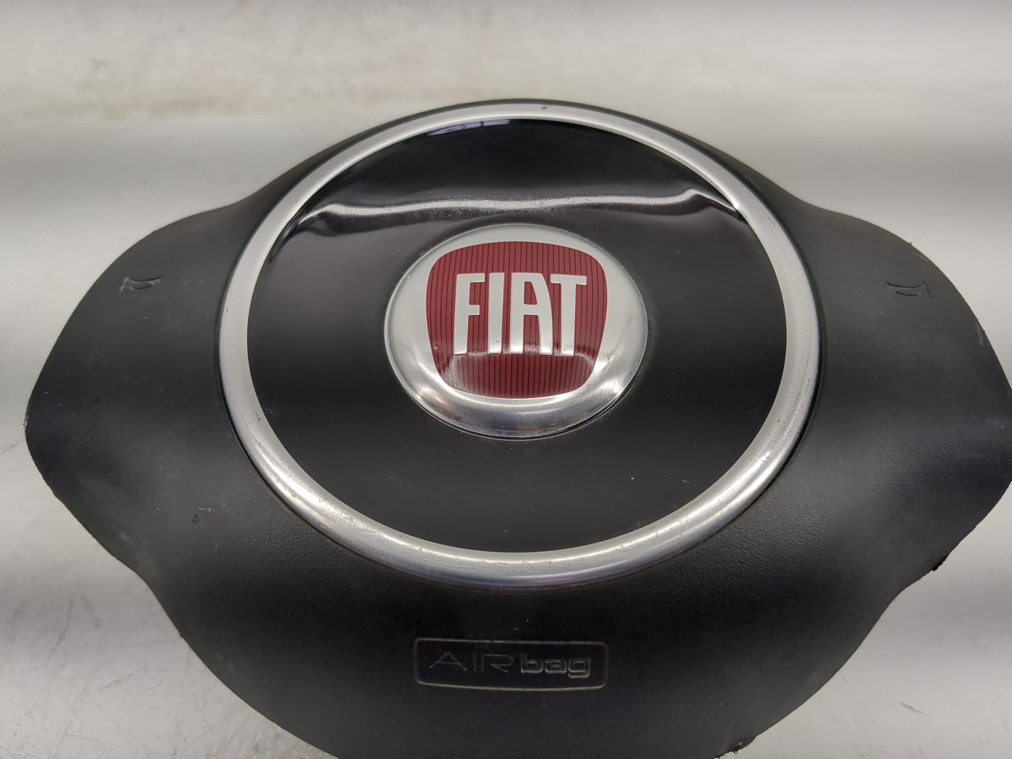 2012-2017 Fiat 500 Air Bag Driver Left Steering Wheel Mounted P/N:P1RU53JXWAK Fits Fits 2012 2013 2014 2015 2016 2017 OEM Us
