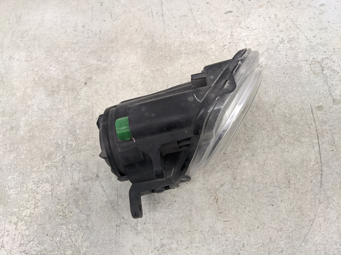 2012-2019 Fiat 500 Driver Left Oem Fog Light Lamp - Oemusedautoparts1.com