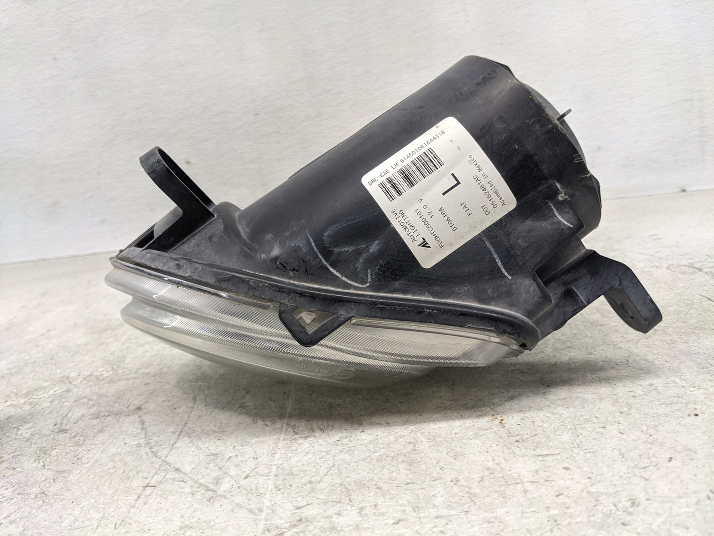 2012-2019 Fiat 500 Driver Left Oem Fog Light Lamp - Oemusedautoparts1.com