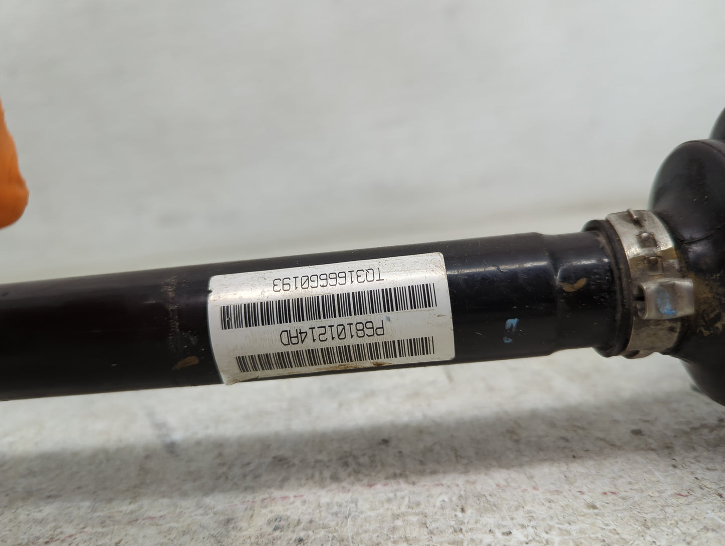 2013-2017 Fiat 500 Axle Shaft Front Passenger Cv C/v - Oemusedautoparts1.com