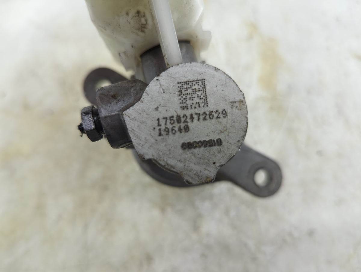 Fiat 500 Brake Master Cylinder 1496715 - Oemusedautoparts1.com