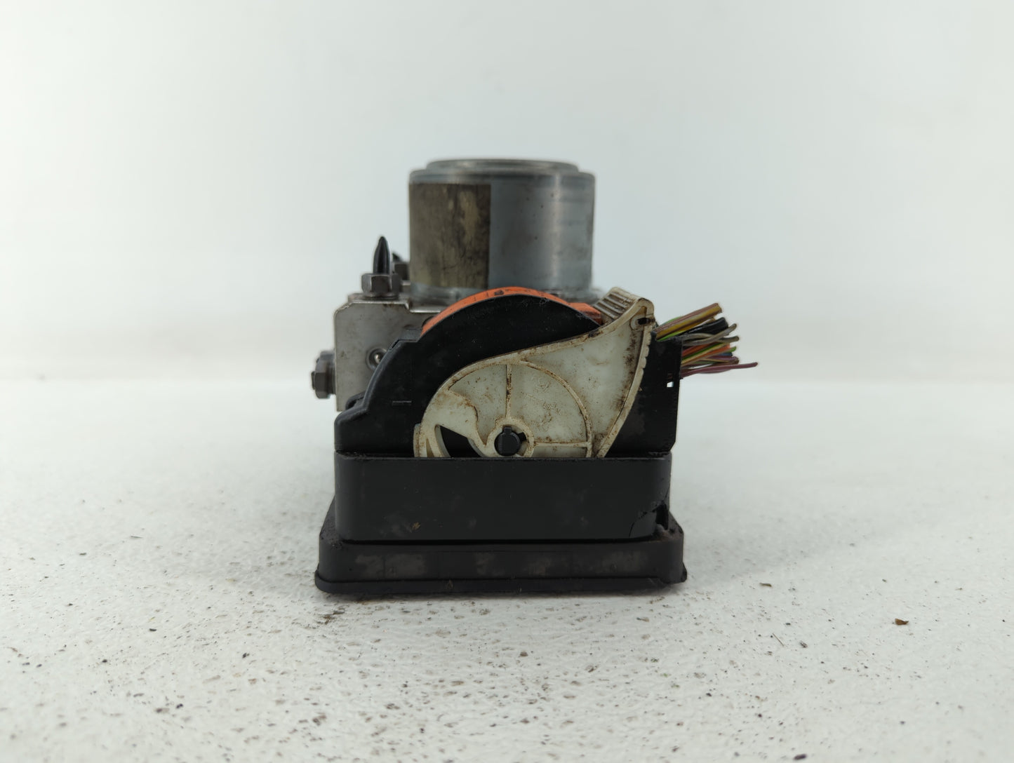 2016 Fiat 500 ABS Pump Control Module Replacement P/N:52029708 Fits OEM Used Auto Parts - Oemusedautoparts1.com