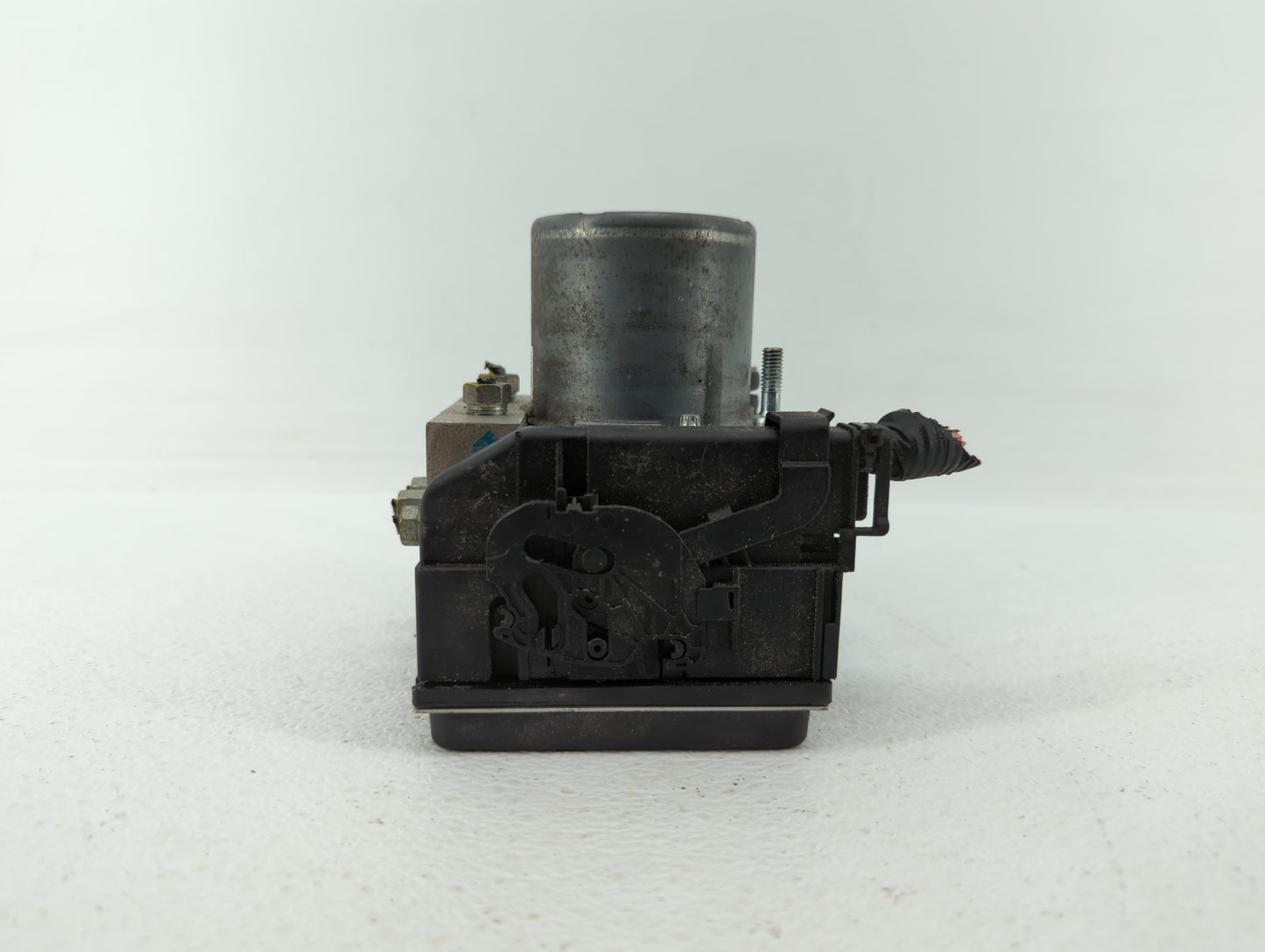 2016 Fiat 500 ABS Pump Control Module Replacement Fits OEM Used Auto Parts - Oemusedautoparts1.com