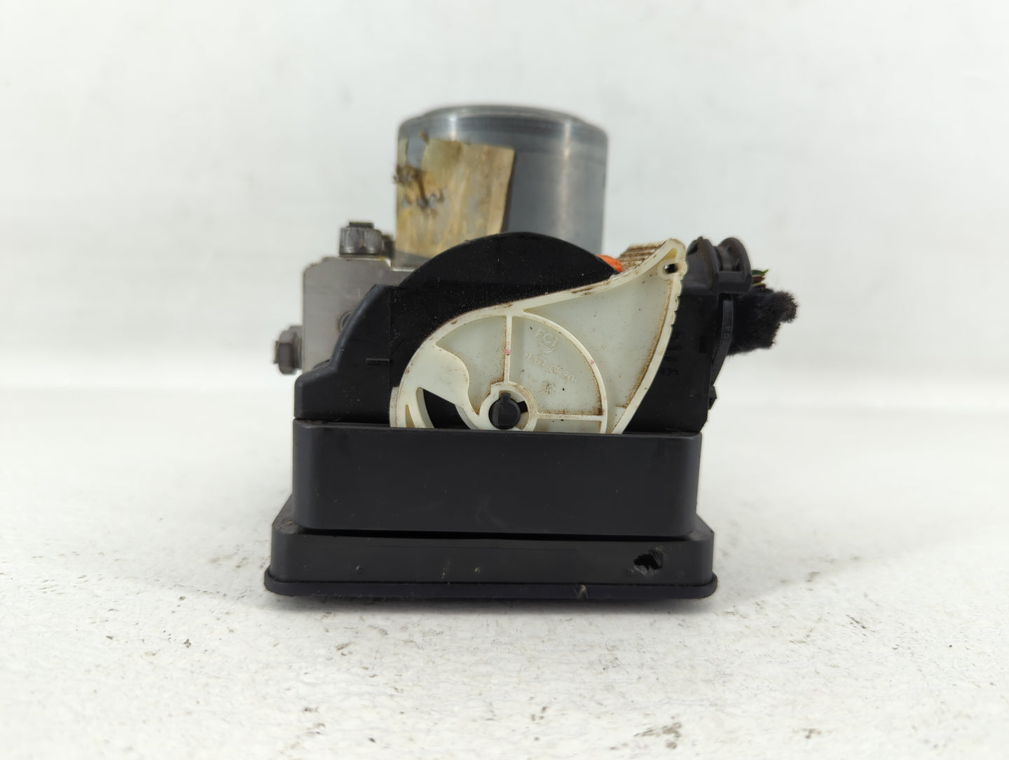 2016 Fiat 500 ABS Pump Control Module Replacement P/N:52029708 Fits OEM Used Auto Parts - Oemusedautoparts1.com