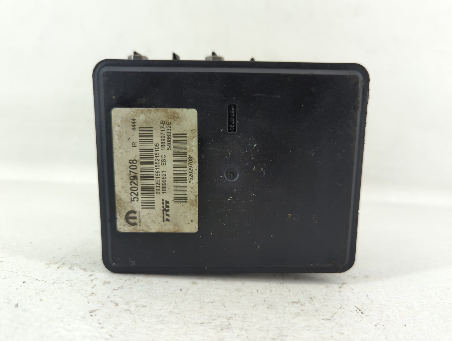 2016 Fiat 500 ABS Pump Control Module Replacement P/N:52029708 Fits OEM Used Auto Parts - Oemusedautoparts1.com