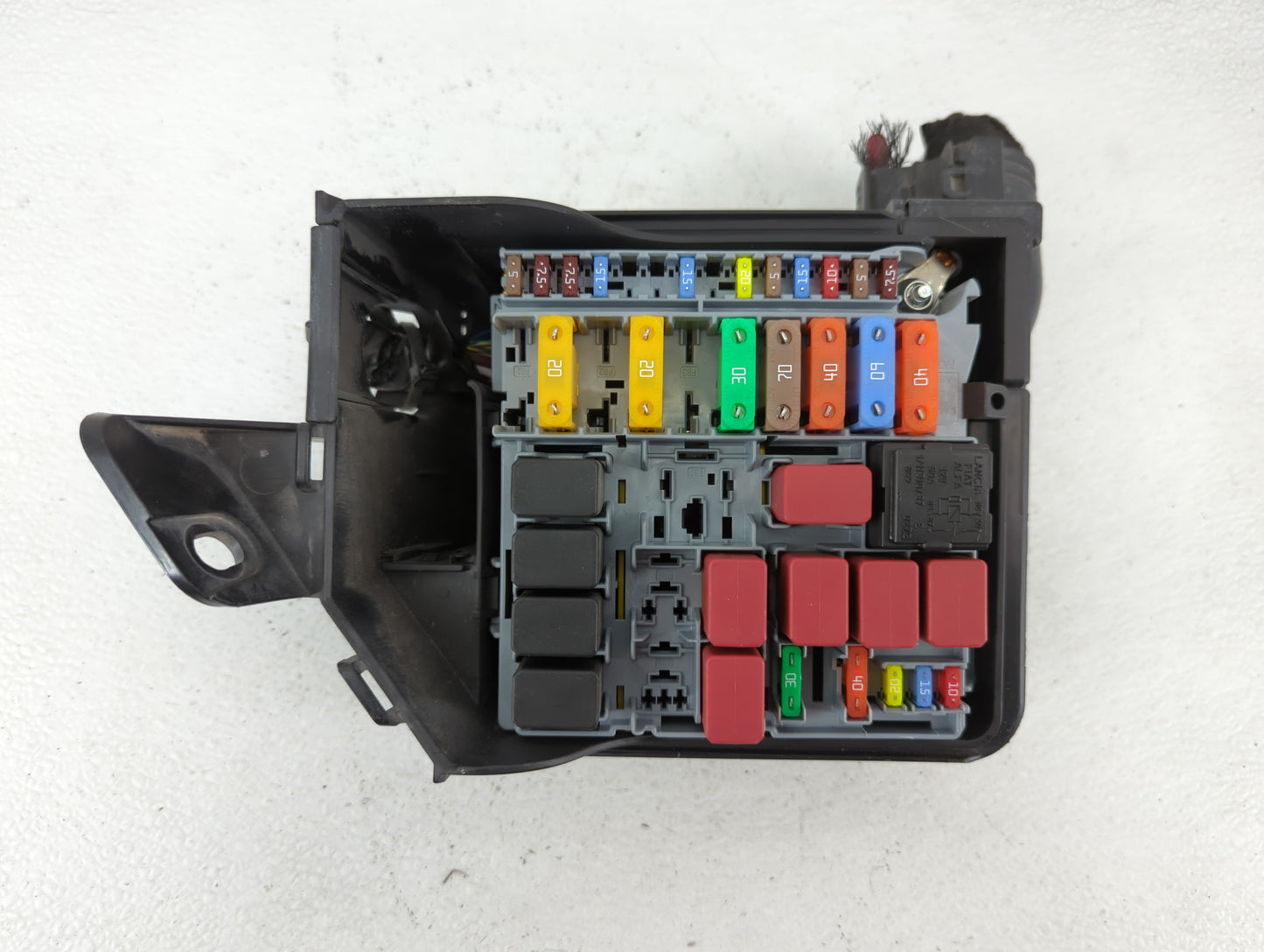 2012-2017 Fiat 500 Fusebox Fuse Box Panel Relay Module Fits Fits 2012 2013 2014 2015 2016 2017 OEM Used Auto Parts - Oemused